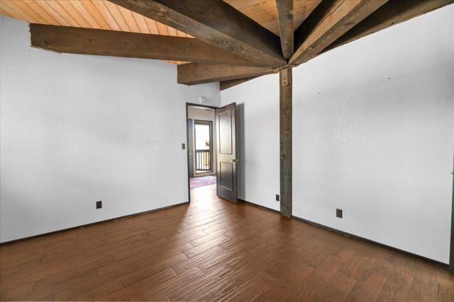 719 Villa Grove Avenue, Big Bear CA: https://media.crmls.org/mediaz/745205ad-cac0-4f3b-a598-109bf8ddf1ba.jpg