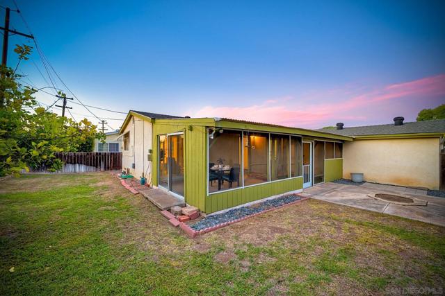 1314 Harol St., El Cajon CA: https://media.crmls.org/mediaz/7452c987-de5e-44f6-b280-23656be82eed.jpg