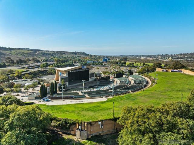 6373 Avenida De Las Vistas, San Diego CA: https://media.crmls.org/mediaz/7455526a-0523-4b57-9ed5-a486a0d663e8.jpg