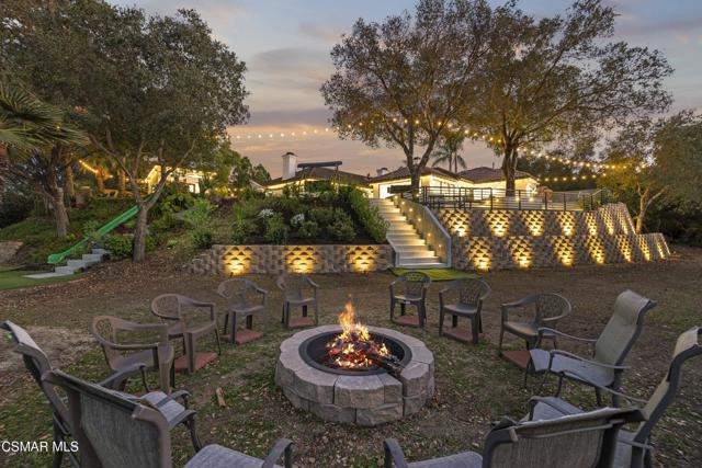 911 Vivian Circle, Newbury Park CA: https://media.crmls.org/mediaz/74561928-21ca-47ae-8bb6-ce1600d16902.jpg