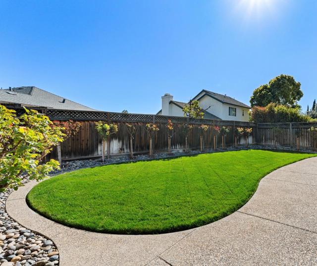 Image 39 of 50 For 4426 Desin Drive