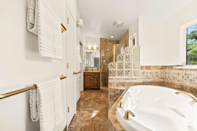 Image 33 of 56 For 3786 Corina Way