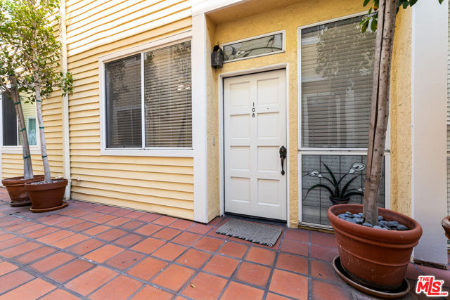 12727 Mitchell Avenue, Los Angeles CA: https://media.crmls.org/mediaz/7459deaf-bfba-443d-afc3-ebc08df2e0f6.jpg