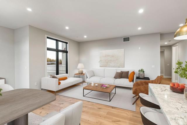 231 Hope Street, Mountain View CA: https://media.crmls.org/mediaz/745a5a0a-5578-496c-8cb7-adc4949052e2.jpg