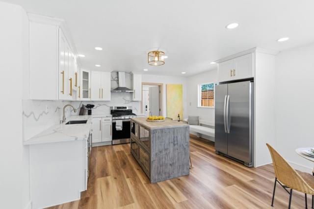 1257 Laurel Avenue, East Palo Alto CA: https://media.crmls.org/mediaz/745b8ffb-e823-4842-9f51-5d8b7900c276.jpg