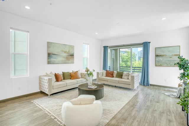 5792 Barley Rd, Dublin CA: https://media.crmls.org/mediaz/745ce5e3-f8f1-42c2-a950-6642b760fede.jpg