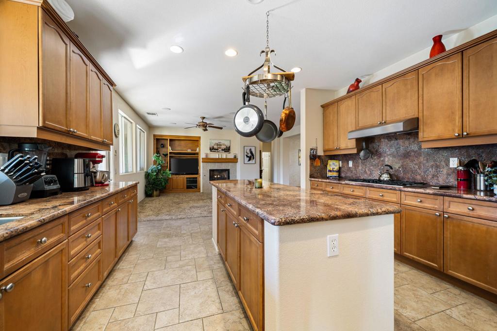 MLS #219138494DA image #17