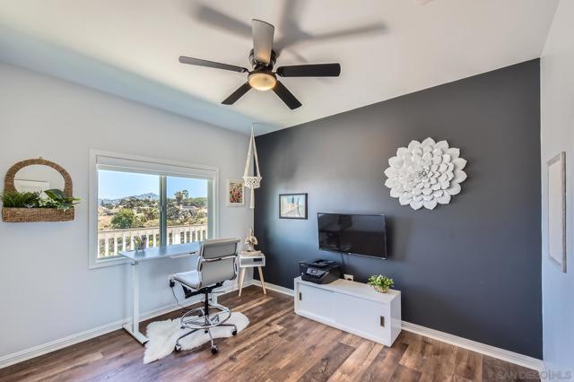 9180 Tokaj Ln, Spring Valley CA: https://media.crmls.org/mediaz/745d97e8-00bd-43b0-9651-2ee896db7112.jpg