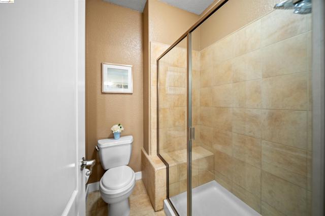 Image 26 of 43 For 6403 Blue Rock Ct
