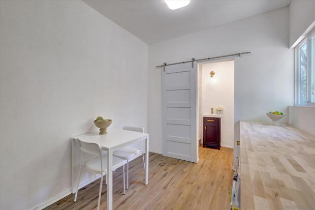 1901 N Catalina Street, Los Angeles CA: https://media.crmls.org/mediaz/745de5f5-dcae-47d8-95d0-f1fe30ebe9dd.jpg