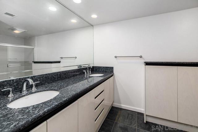 8686 Cliffridge Ave., La Jolla CA: https://media.crmls.org/mediaz/745e1bef-f848-4fb6-8328-f8c138d6c7dc.jpg