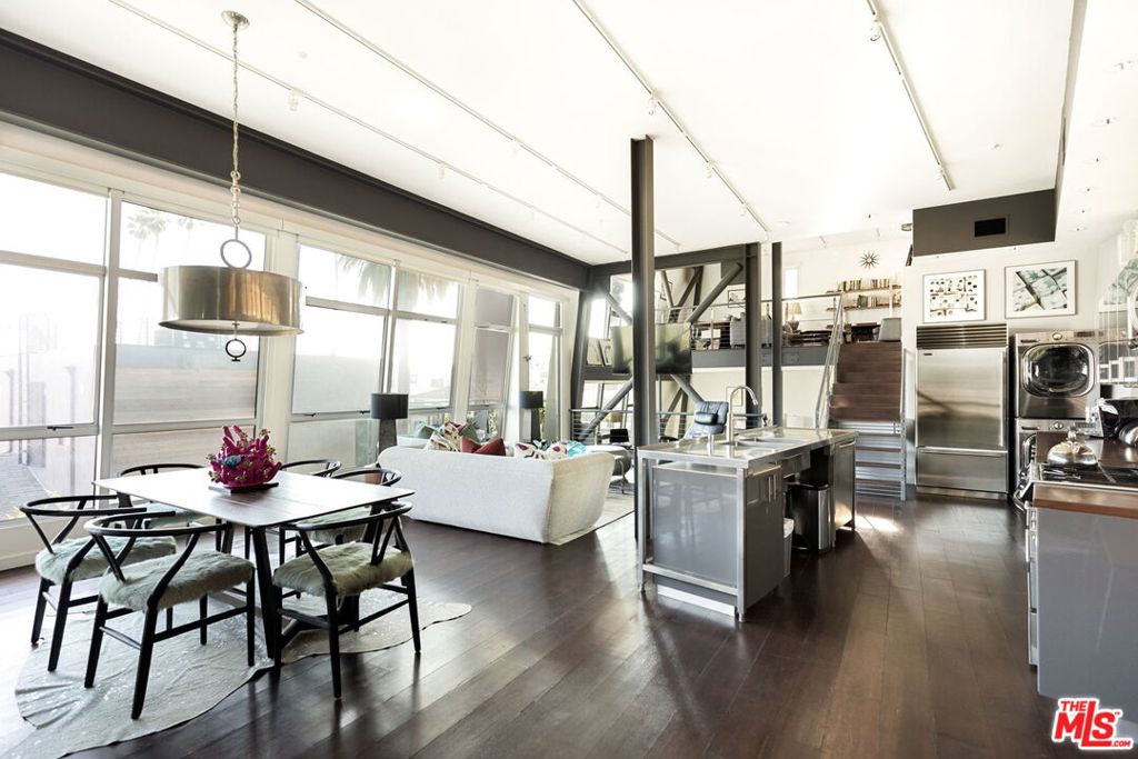 1513 9th Street #3