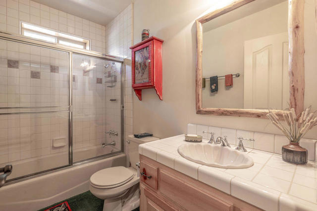 1307 Pigeon Road, Big Bear CA: https://media.crmls.org/mediaz/745f87ac-f586-4afc-a019-12b90020b197.jpg