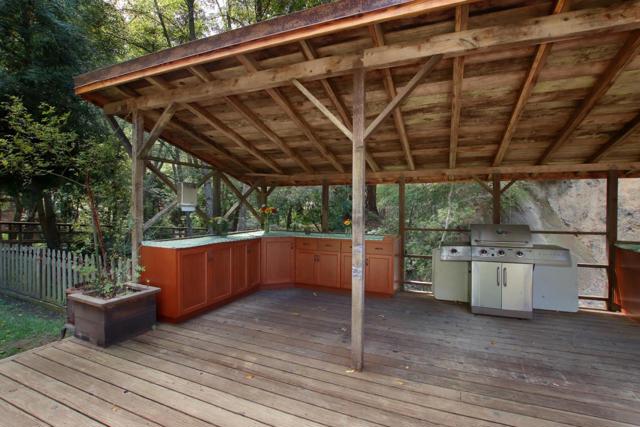 16770 Redwood Lodge Road, Los Gatos CA: https://media.crmls.org/mediaz/745fe139-d639-4c07-91d2-63d2e071a3a6.jpg