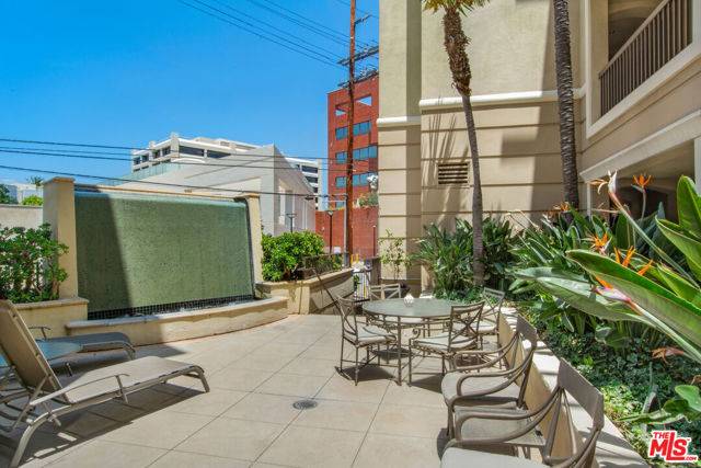 11847 Gorham Avenue, Los Angeles CA: https://media.crmls.org/mediaz/74603eb9-5a1c-4ef5-b0fb-ffc0b4552d02.jpg