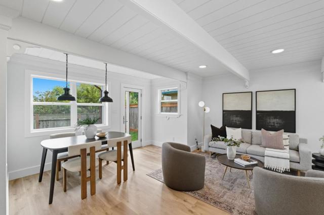 330 Avenue Cabrillo, El Granada CA: https://media.crmls.org/mediaz/7461d548-79f0-4f3e-bd38-4079acb123a6.jpg