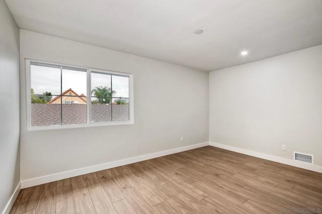 6630 Park Ridge Blvd, San Diego CA: https://media.crmls.org/mediaz/746221f4-c925-463d-8eb8-85765cdbc810.jpg