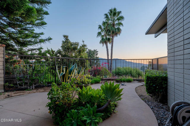 065_1430_camino_magenta_065