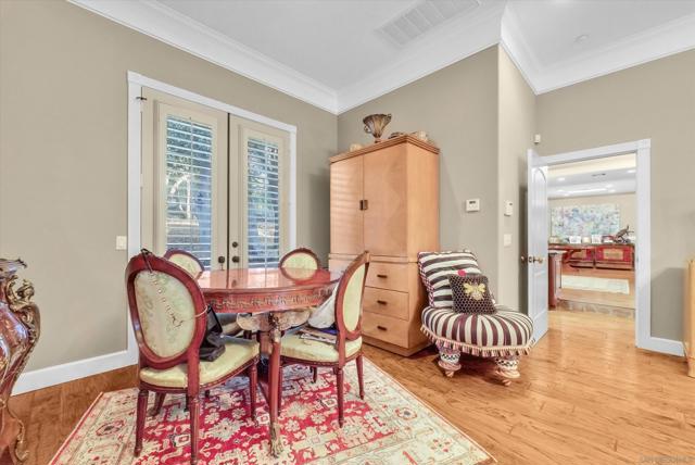 45455 Lorenz Ln, Temecula CA: https://media.crmls.org/mediaz/746398fe-c0c2-4a2f-99ab-36e792c484b5.jpg