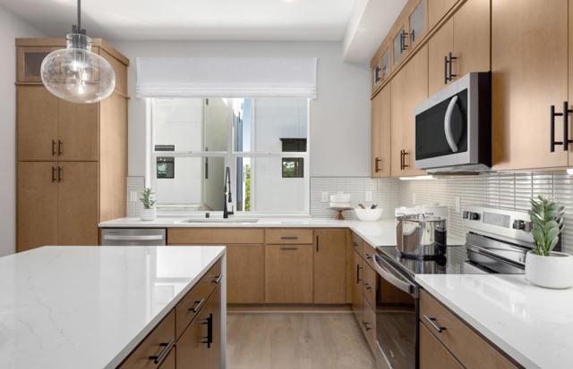 2457 Willow Way, San Mateo CA: https://media.crmls.org/mediaz/7464d0cb-f0c7-4d4e-bb17-961870000f54.jpg