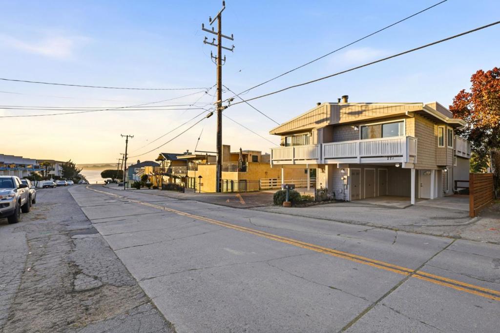 273 Rio Del Mar Boulevard