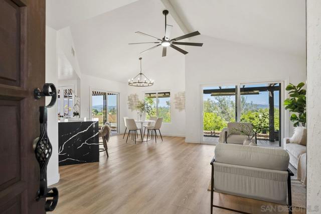 17676 Corte Sobrado, San Diego CA: https://media.crmls.org/mediaz/74655eef-b535-4394-b809-7138ae674cd7.jpg