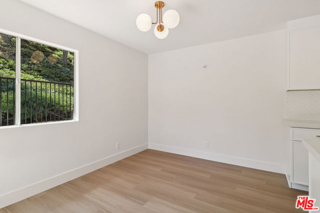 27598 Paseo Sonata, San Juan Capistrano CA: https://media.crmls.org/mediaz/7465f887-9bbe-4695-a01c-de6447b454da.jpg