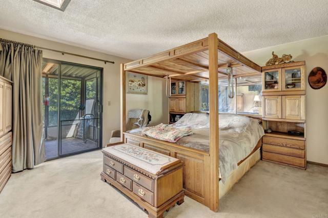 Detail Gallery Image 11 of 45 For 30136 Rolling Hills Dr, Valley Center,  CA 92082 - 3 Beds | 2 Baths