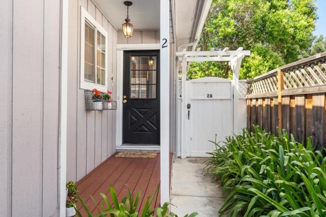 4 Athlone Way, Menlo Park CA: https://media.crmls.org/mediaz/7467a4d2-cf63-4c44-bec8-7fdeb564b66c.jpg