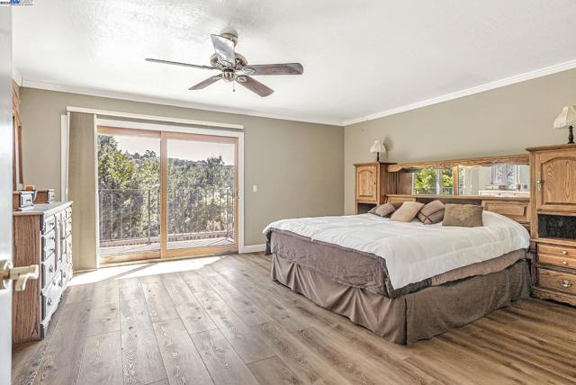 Image 33 of 60 For 25660 Paul Ct