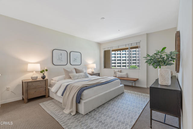 931 E Walnut Street, Pasadena CA: https://media.crmls.org/mediaz/7468df17-edda-44a9-885a-1c9a28e78d31.jpg