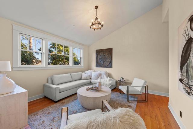 385 Miramar Drive, Half Moon Bay CA: https://media.crmls.org/mediaz/746a4c7f-9abd-42dc-b8b6-2f4dcf26fc4e.jpg