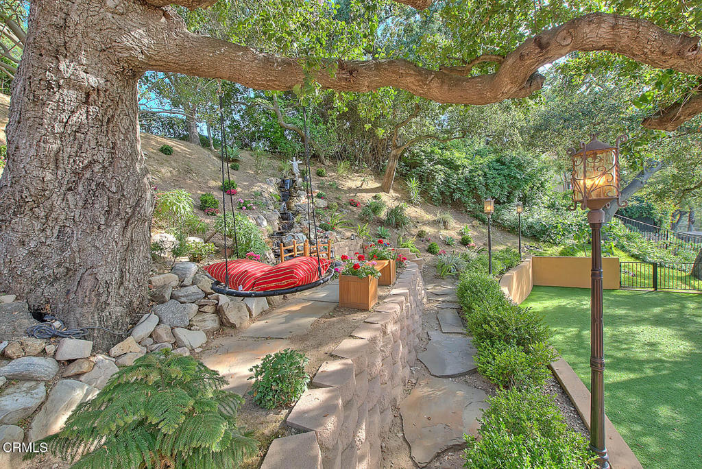 1521 N Columbus Avenue Glendale img 52