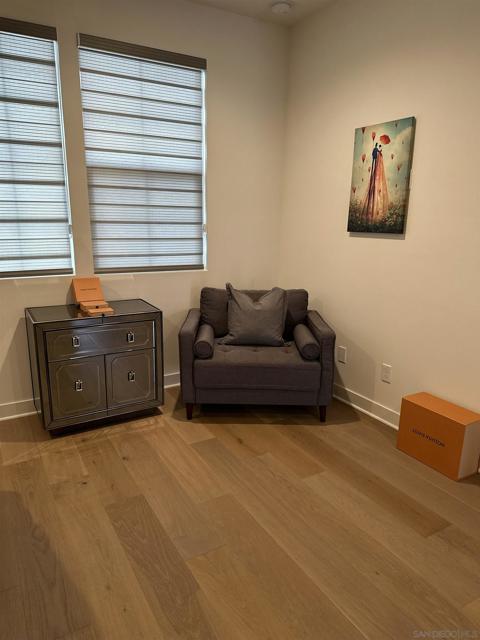 8005 Chalet Ln, Garden Grove CA: https://media.crmls.org/mediaz/746c82ed-0cd9-4331-b218-b540f272b4be.jpg