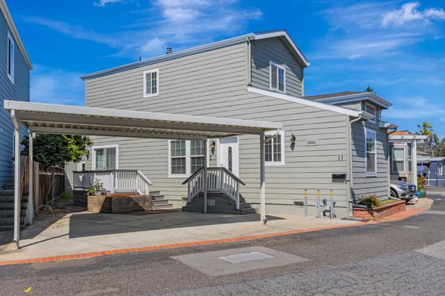 14685 Oka Road, Los Gatos CA: https://media.crmls.org/mediaz/74702bfd-a069-42e3-88ec-1550c153f3e7.jpg