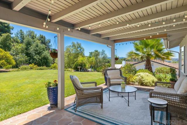 Image 15 of 42 For 13223 Silver Saddle Ln