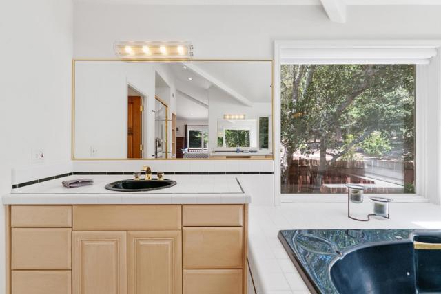 29 Kite Hill Road, Santa Cruz CA: https://media.crmls.org/mediaz/74707b34-fff3-4607-bfbd-1f23d4bc1a76.jpg