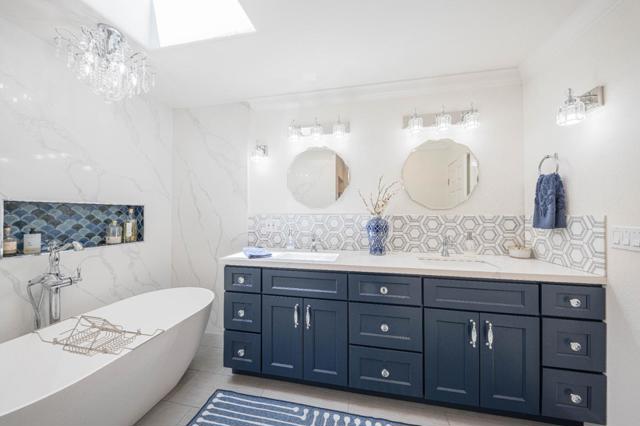 25552 Meadowview Circle, Salinas CA: https://media.crmls.org/mediaz/7470cea3-ef8a-4708-89f9-6b2fe956b201.jpg