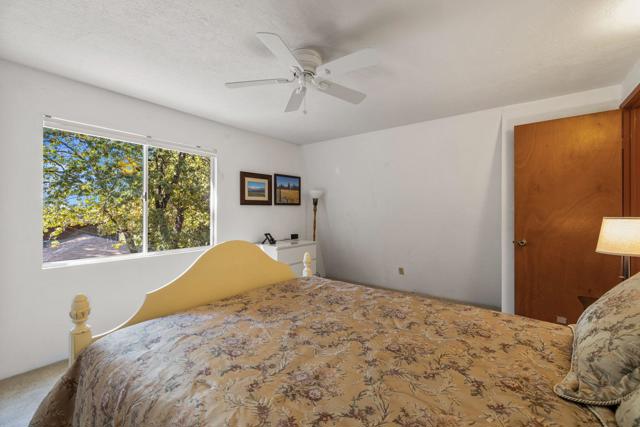 54370 Valley, Idyllwild CA: https://media.crmls.org/mediaz/747156d3-06fa-4e0c-b574-e22bfa1abd4f.jpg