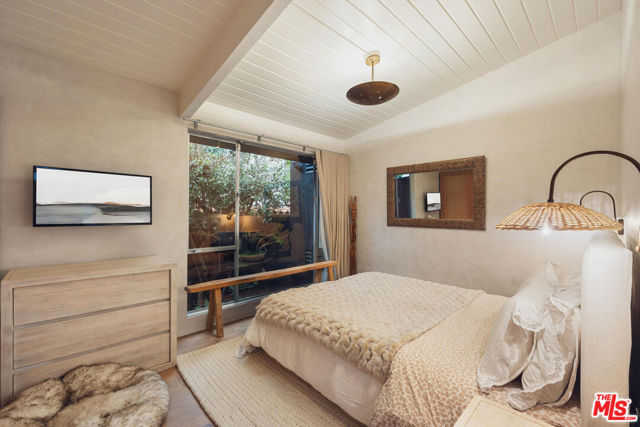 295 Mabery Road, Santa Monica CA: https://media.crmls.org/mediaz/747193c9-3a03-4122-9c83-fdcf5b4a5877.jpg