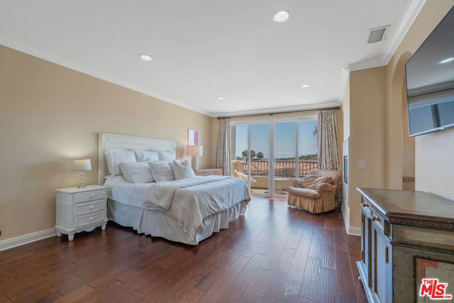 Drew Fenton | 23963 De Ville Way Malibu CA | MLS: 7406823