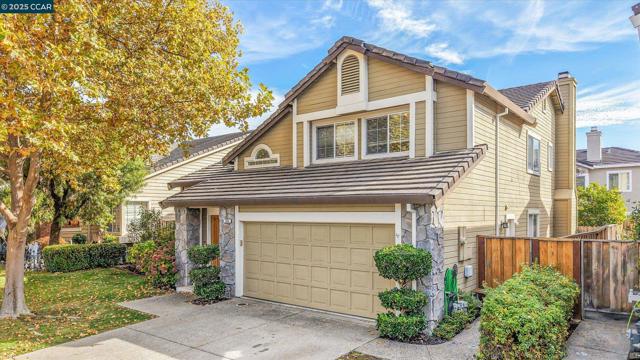 705 Bridge Creek Dr, San Ramon CA: https://media.crmls.org/mediaz/7472186b-1f5c-4884-80b4-4f05ae76d81f.jpg