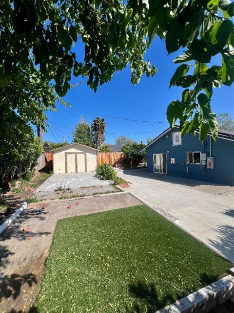 1449 Mercury Court, Milpitas CA: https://media.crmls.org/mediaz/74727c74-ee36-42c0-bcda-aaa14e361236.jpg