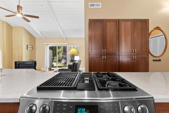 238 E Hilton Drive, Boulder Creek CA: https://media.crmls.org/mediaz/74730f8f-81d6-4580-a2d4-61fb7af8c131.jpg