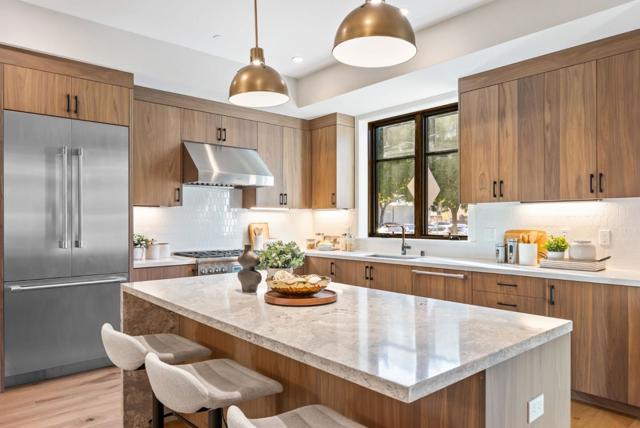 221 Hope Street, Mountain View CA: https://media.crmls.org/mediaz/74737d82-b620-4d45-bfdf-0fab3c6ea1dc.jpg