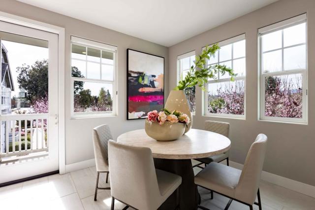 259 Orbit Way, Mountain View CA: https://media.crmls.org/mediaz/7473b88f-d7dc-4861-b585-b59aab8eebfb.jpg
