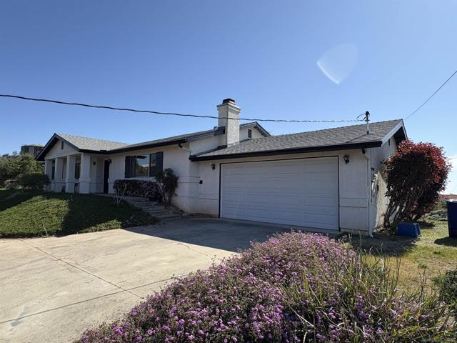 6702 Rainbow Hts. Rd.,  CA: https://media.crmls.org/mediaz/7473bb80-f495-447a-8aa0-b282db48dc60.jpg