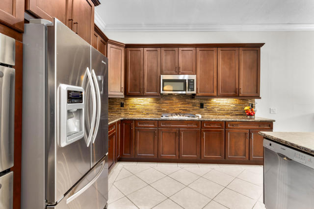 74629 Lavender Way, Palm Desert CA: https://media.crmls.org/mediaz/74746d81-40ea-4f80-a8a0-1d8b10a4e631.jpg