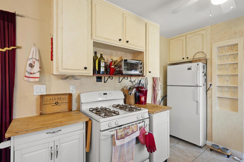 MLS #250032533SD image #53