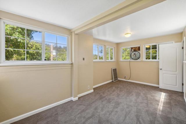 600 Cook Way, Ben Lomond CA: https://media.crmls.org/mediaz/74750fbf-3be9-4903-9ec2-9c37a07e592b.jpg